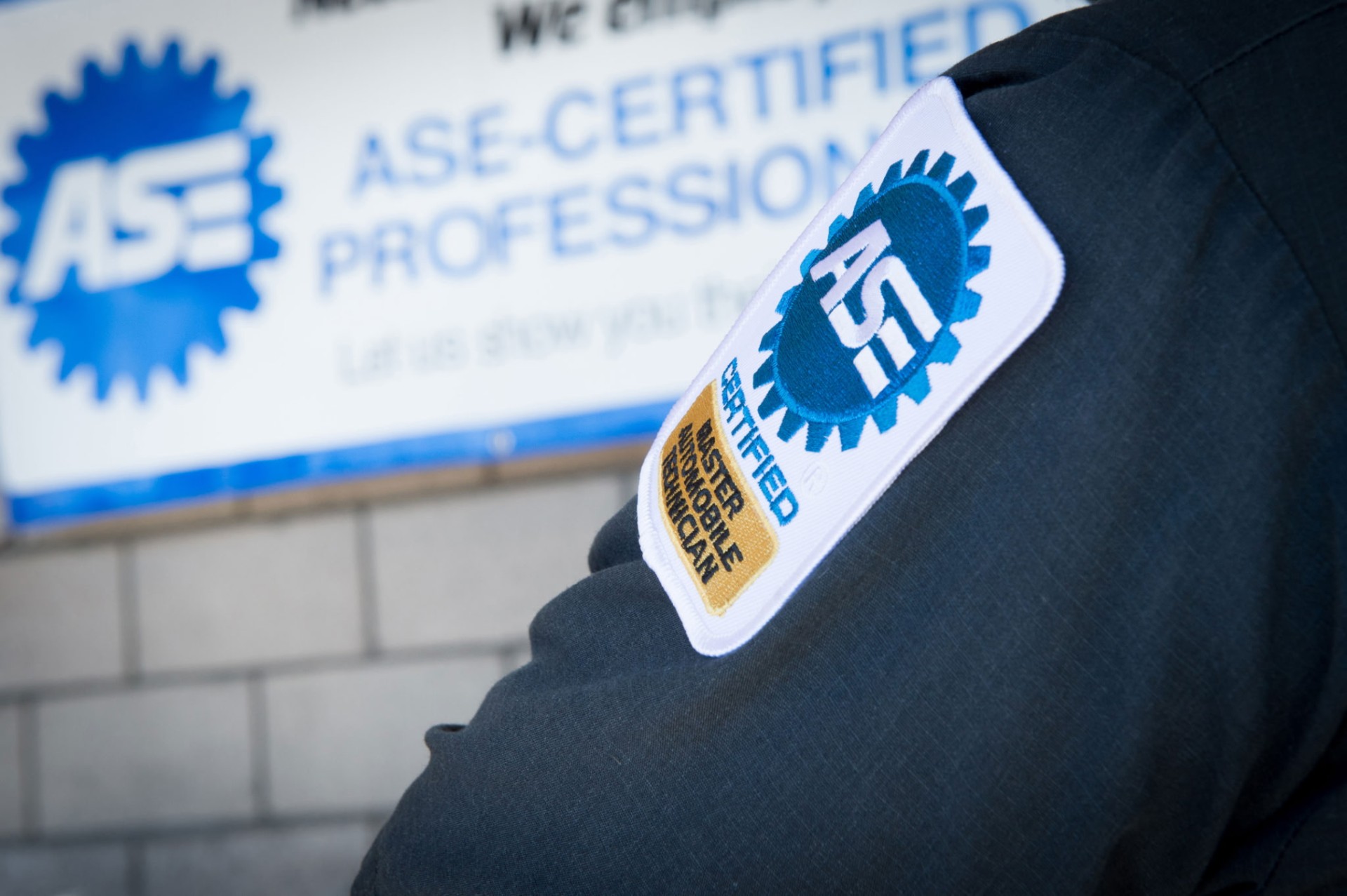 ASE Master Automobile Technician certification patch